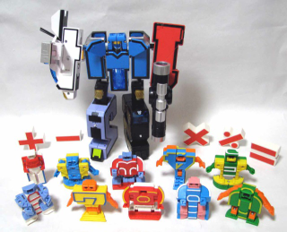 Illustration for article titled These Transformers Might be Fake, But They're Still So Cool
